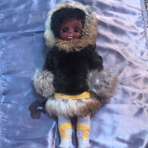 Vintage Eskimo doll.